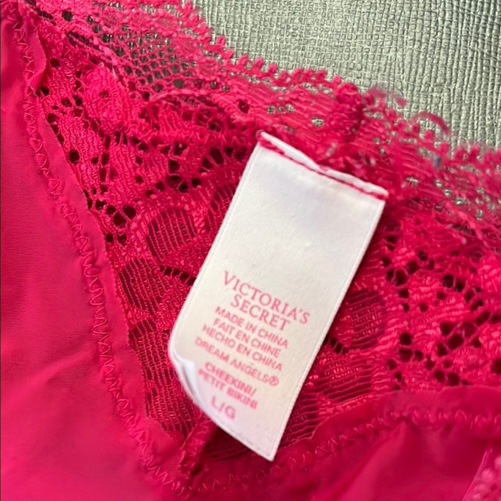 Victoria's Secret Pink Bra Intimates & Sleepwear - Picture 5 of 10
